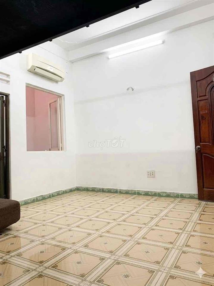 Phòng 25m2 Đồng Đen