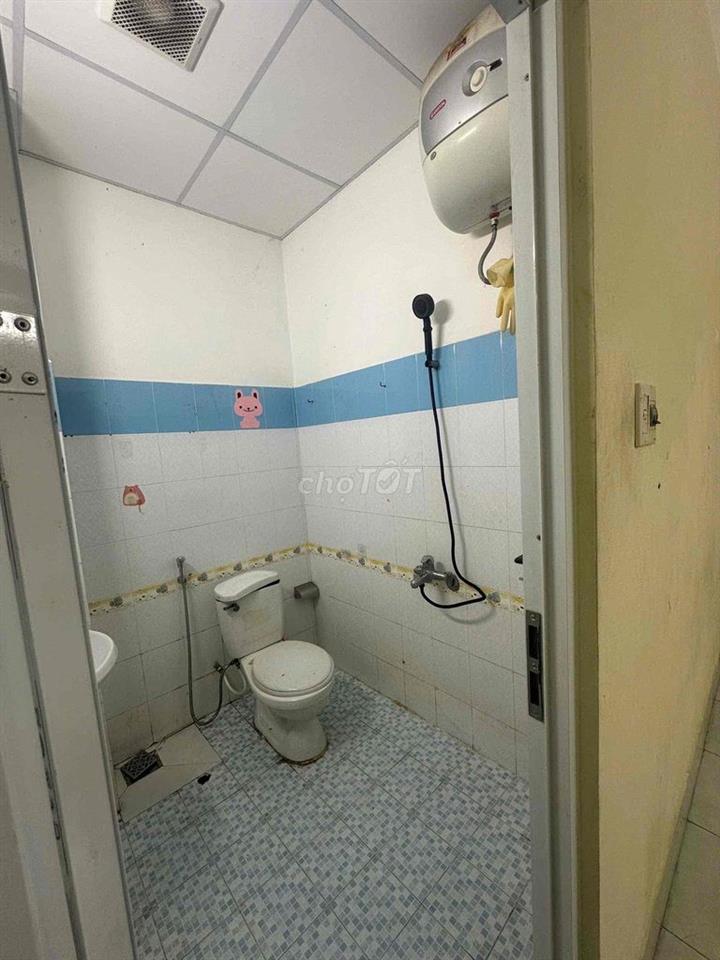 PHÒNG TRỌ TRỐNG GẦN SÂN BAY, 12m2