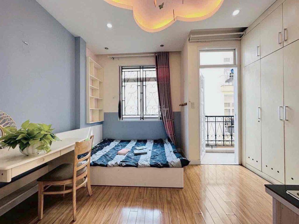 ⚡️ CĂN HỘ BAN CÔNG  | FULL NỘI THẤT |NGAY VINCOM CỘNG HOÀ ⚡️