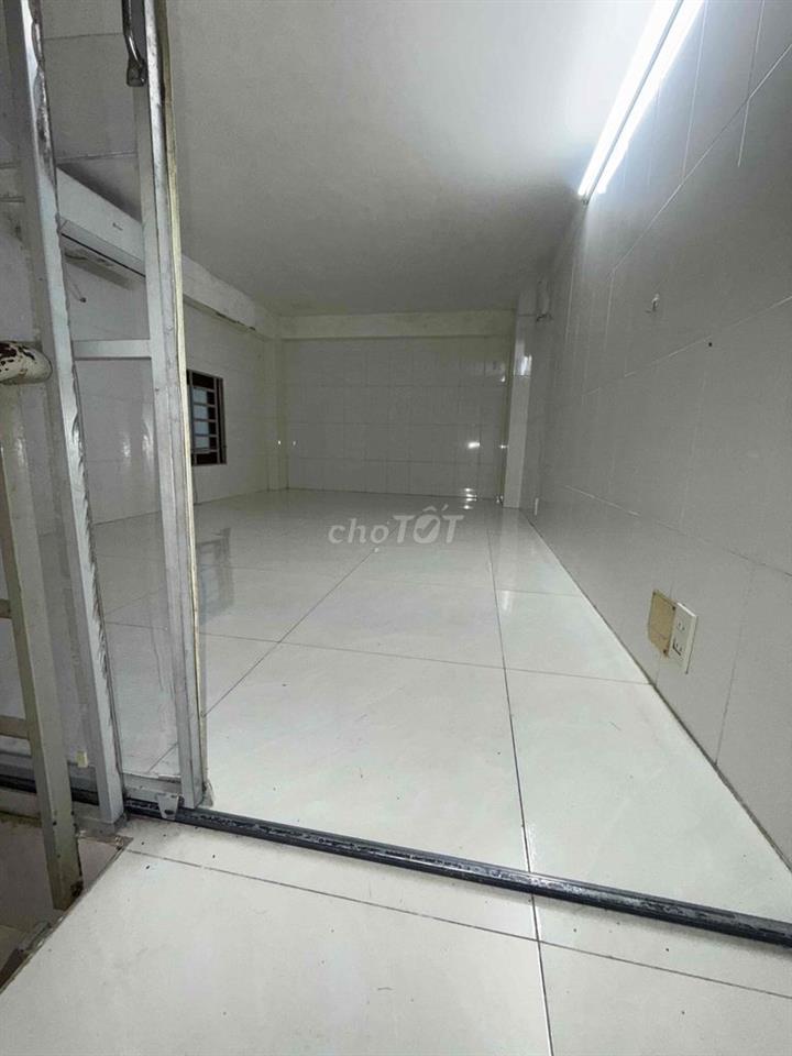 Phòng 25m² Có Gác, Không Chung Chủ, Gần Sân Bay TSN – 3 Triệu