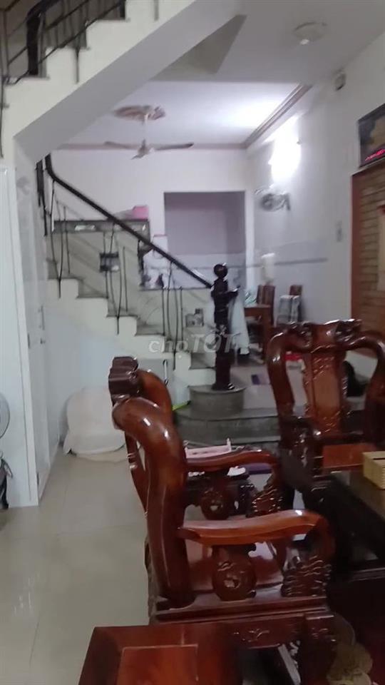 Nhà HXH 963 Âu Cơ 1 trệt 2 lầu 3PN 5WC Full NT