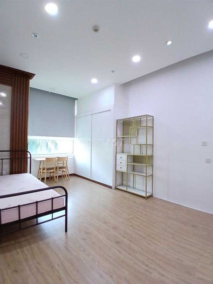 Vừa ở vừa làm văn phòng tai quận 2 với 10.5tr mỗi tháng