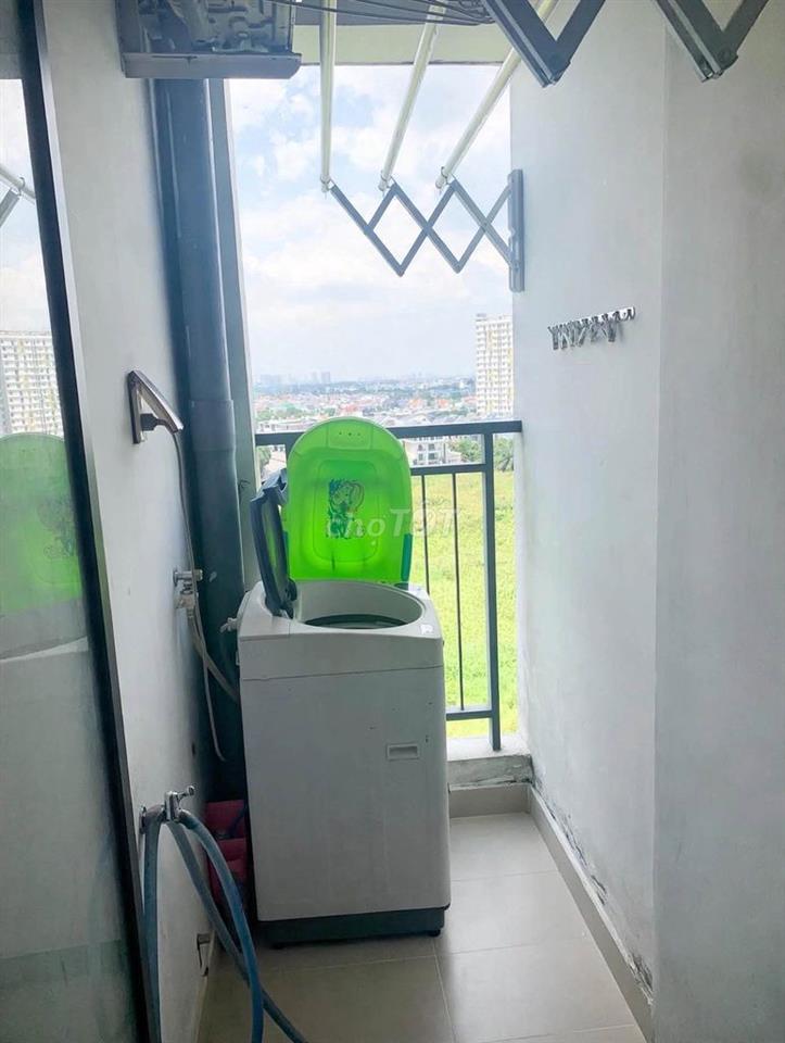 Cần bán gấp căn hộ 2 phòng ngủ, 2WC tại Thủ Thiêm Garden, Quận 9.