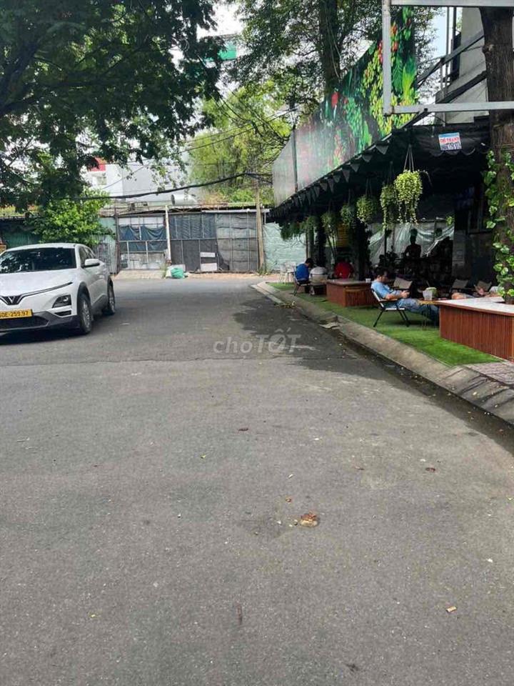 Bán đất tặng nhà,Góc 2Mặt tiền,đường Tô hiệu,dt:5x21m,q.tân phú