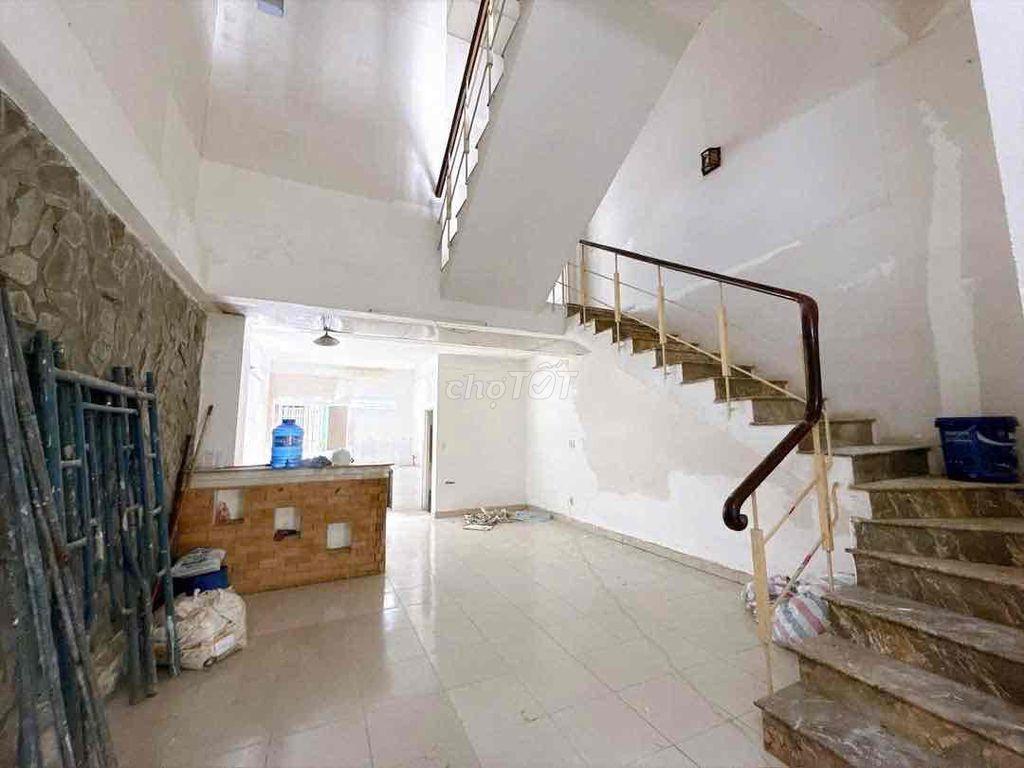 Cho thue nhà NC gò dầu,dt4,5x18m,1lầu,q.tân phú