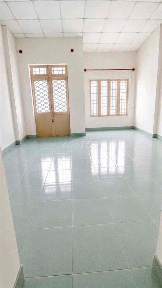 Cho thue nhà NC gò dầu,dt4,5x18m,1lầu,q.tân phú