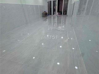 cho thue nhà nguyen căn,cấp 4,Nguyễn cửu đàm,4,3x22m,qtphu