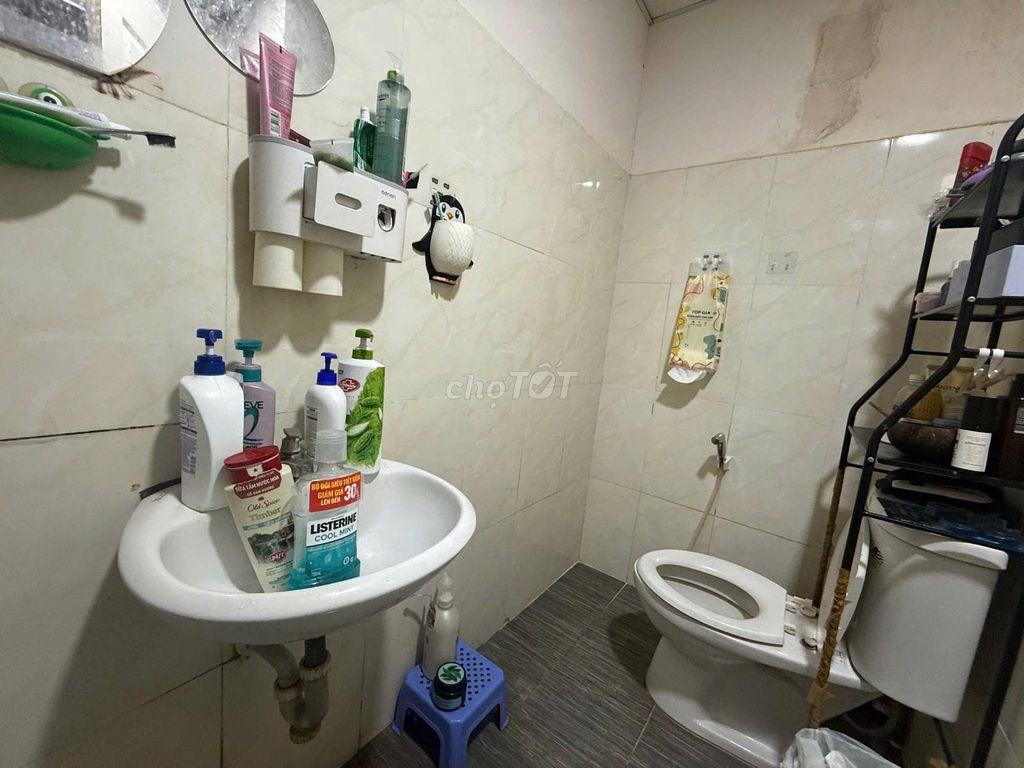 Ngộp Chung cư 8x Plus Tô Hiệu