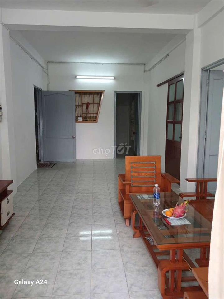 Bán Chung Cư  Gò Dầu với Độc Lập Tân Hương  58m2  2pn có thang máy   