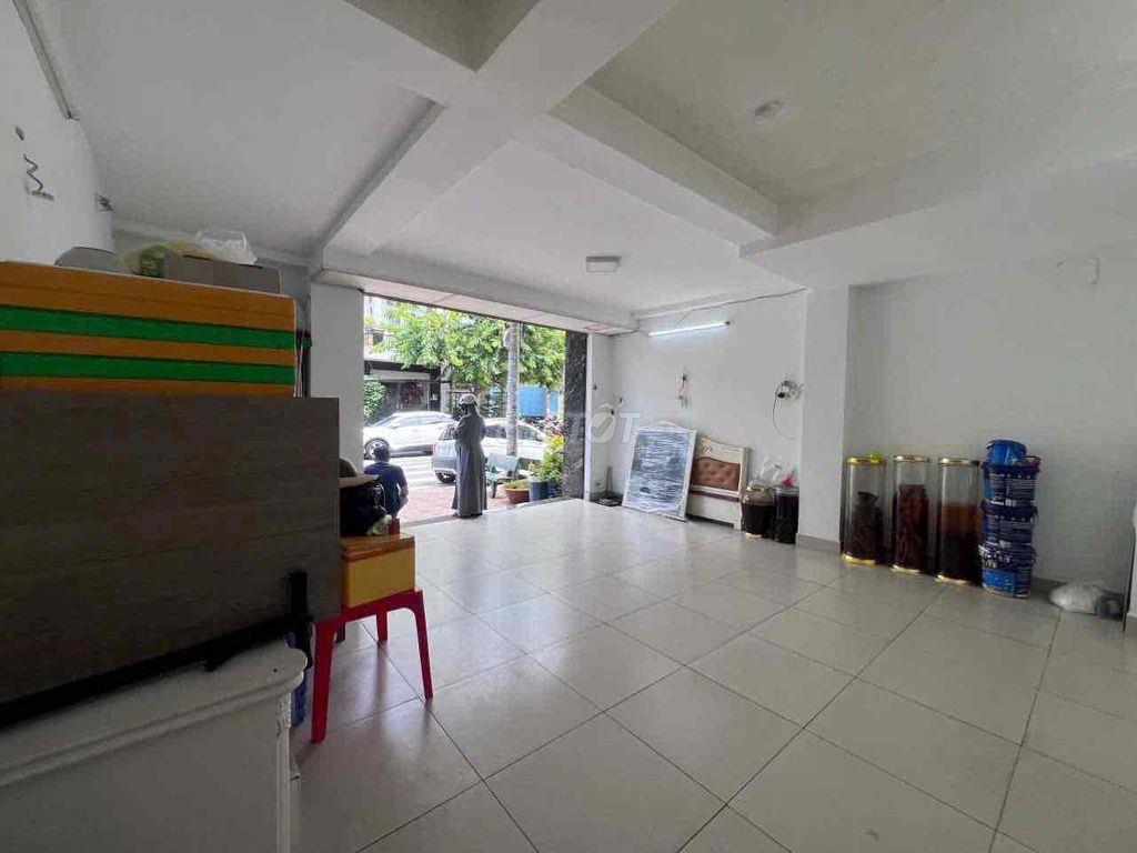 TRỐNG LẠI MẶT BẰNG KINH DOANH NGAY TÂN HƯƠNG