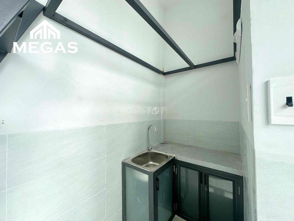 Gần Đại học HUIT và ĐH VHU chỉ mất 5p đi xe