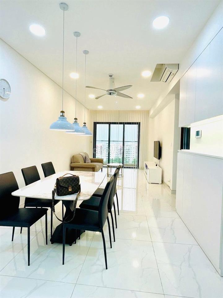 Chuyên cho thuê căn hộ Diamond Brilliant 2PN ở liền