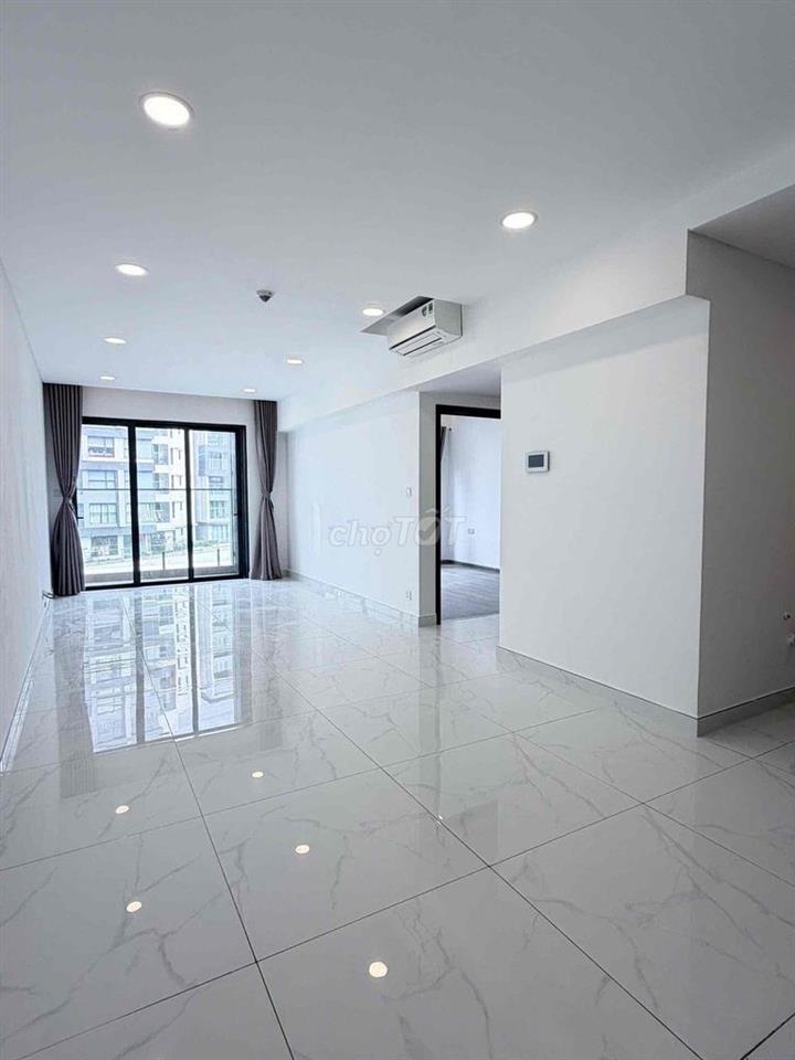Chuyên cho thuê căn hộ Brilliant có ô đậu xe hơi