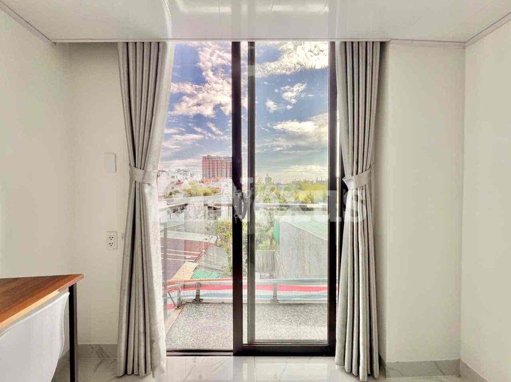 SIÊU PHẨM DUPLEX BAN CÔNG THANG MÁY SÁT CẦU BƯNG - ĐẠI HỌC CÔNG THƯƠNG