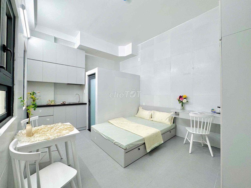 CHO THUÊ PHÒNG CỬA SỔ THANG MÁY LUỸ BÁN BÍCH KÊNH TÂN HOÁ KHUÔNG VIỆT