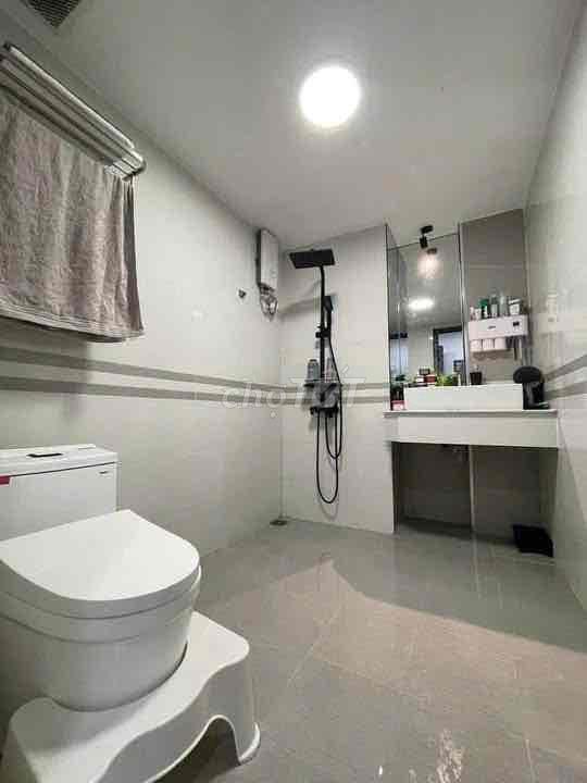 CHDV NGAY DS8 - LÊ THÚC HOẠCH GẦN AEON - CÔNG THƯƠNG