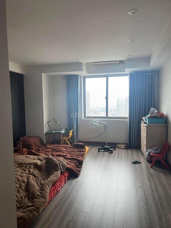Cho thuê chung cư Oriental Plaza, Âu Cơ- 2PN, NTCB giá 11tr/th