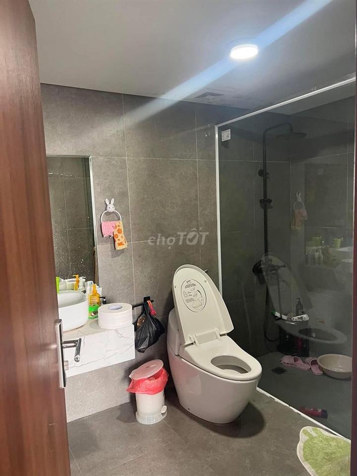 Cho thuê chung cư Oriental Plaza, Âu Cơ- 2PN, NTCB giá 11tr/th