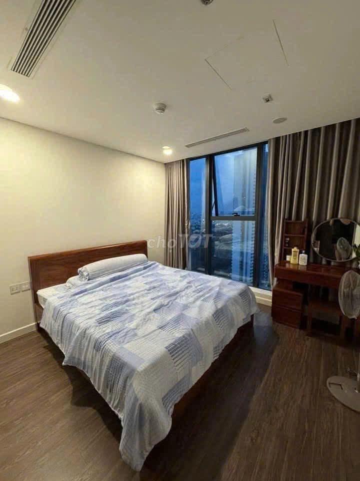 Chung cư Sacomreal 584 ngay UBND Q.Tân Phú 2PN 77m2 Full nt giá 10tr/t