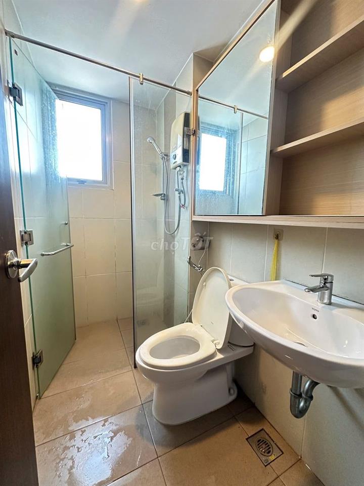 Căn hộ Ruby giá chỉ 10tr căn 2pn-2wc có sẵn NTCB, view nội khu đẹp