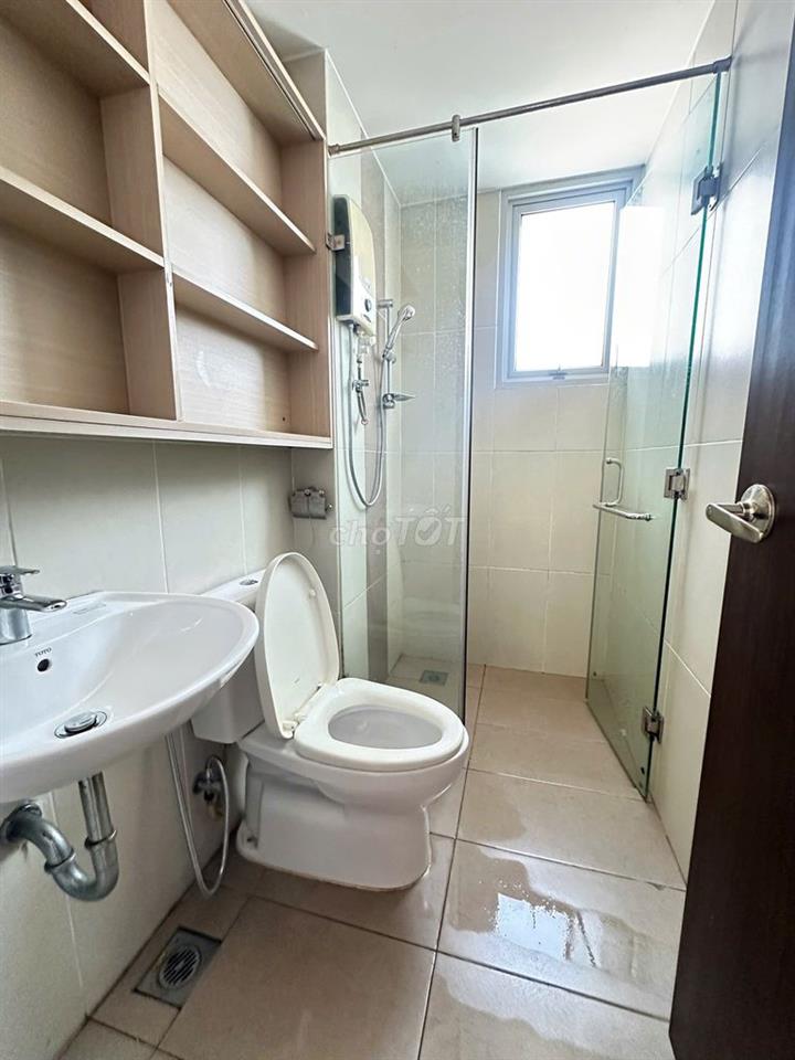 Căn hộ Ruby giá chỉ 10tr căn 2pn-2wc có sẵn NTCB, view nội khu đẹp