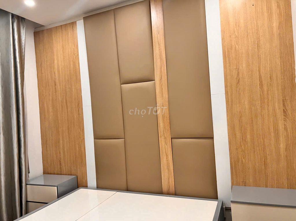 Ruby 2pn-2wc full nội thất Block E cạnh Aeon, căn góc, giá chỉ 11.5tr