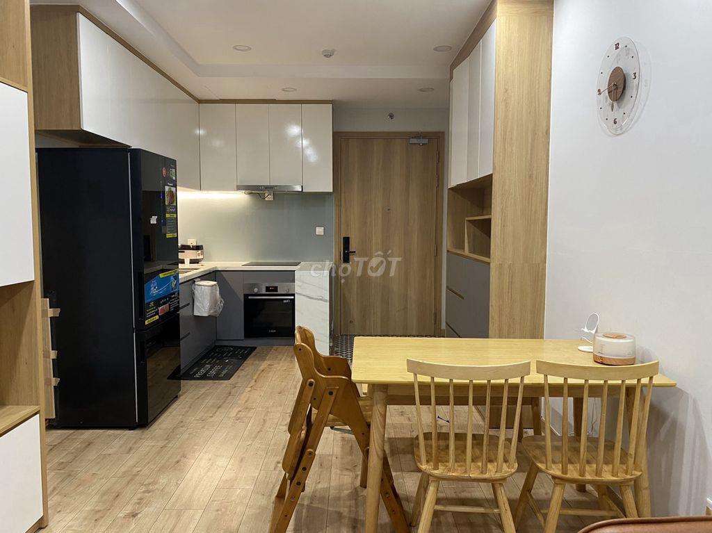 Căn hộ 2pn-2wc 71m2 Emerald full nội thất đẹp giá 14tr/th view nội khu