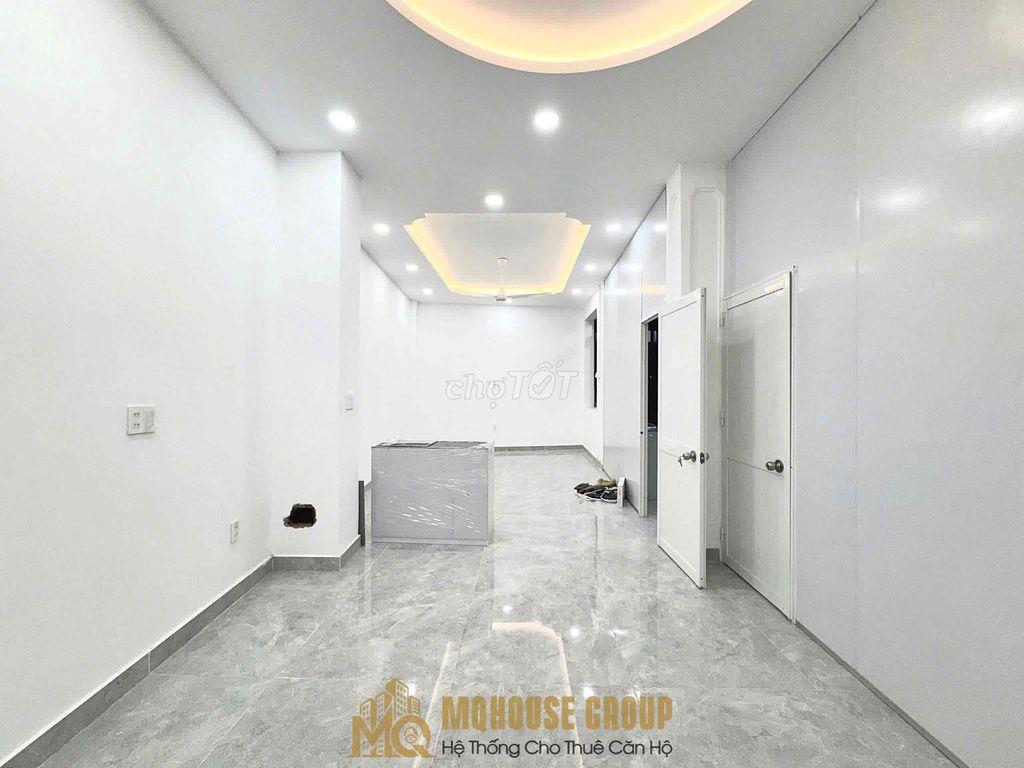 MỚI XÂY 2 PN NGAY CẦU VƯỢT HÀNG XANH