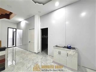 MỚI XÂY 2 PN NGAY CẦU VƯỢT HÀNG XANH