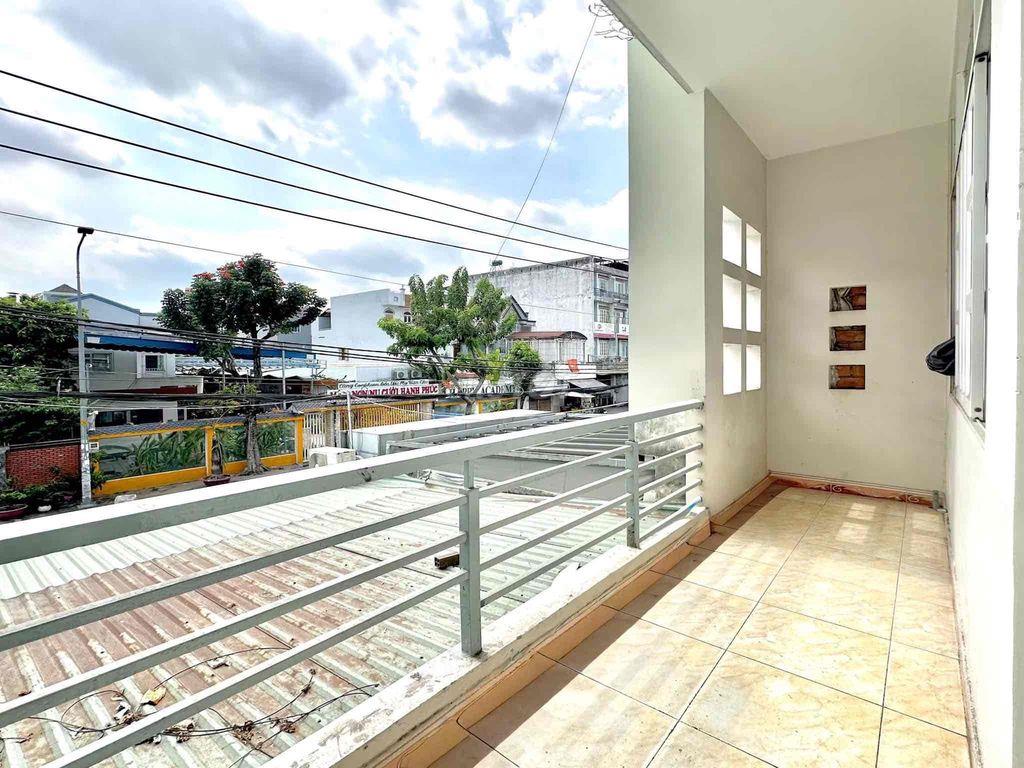 MỚI KHAI TRƯƠNG - QUẬN 6 - BAN CÔNG - CỬA SỔ - FUL NỘI THẤT