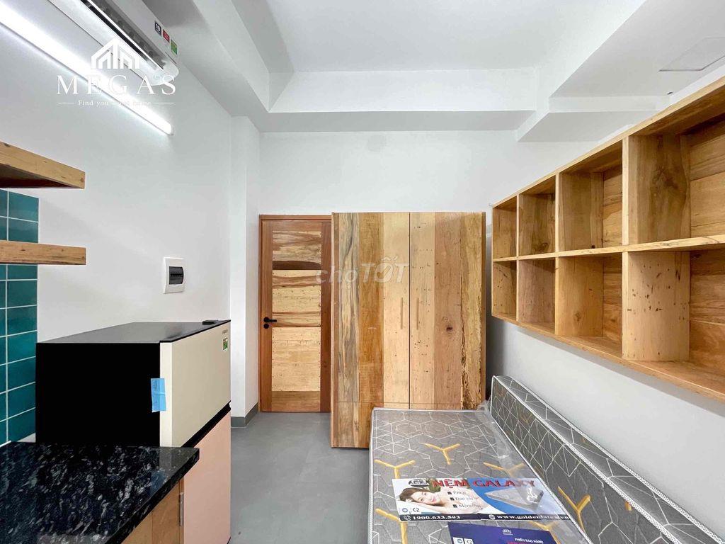 Căn Hộ Ban Công SIÊU THOÁNG - Full Nội Thất ngay Bảy Hiền