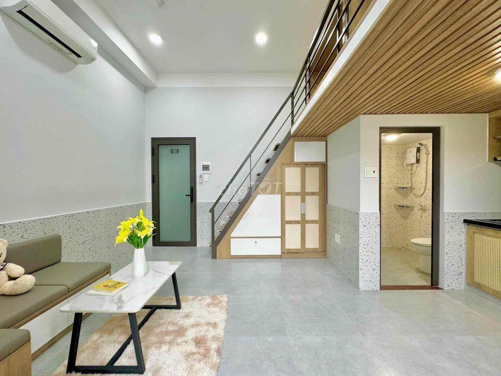 Gác Rộng Ban Công Đối Diện Etown Cộng Hoà 🌱