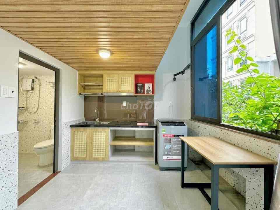 Gác Rộng Ban Công Đối Diện Etown Cộng Hoà 🌱
