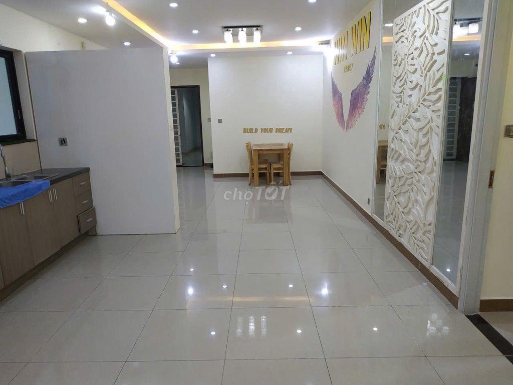 Chung cư Âu cơ Tower-Phú Thọ Hòa căn hộ 3p ngủ, 2wc,giá 11tr