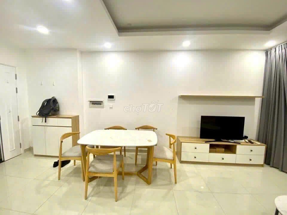 Căn 2p ngủ Topaz Garden, Trịnh Đình Thảo giá 11tr, có nội thất!