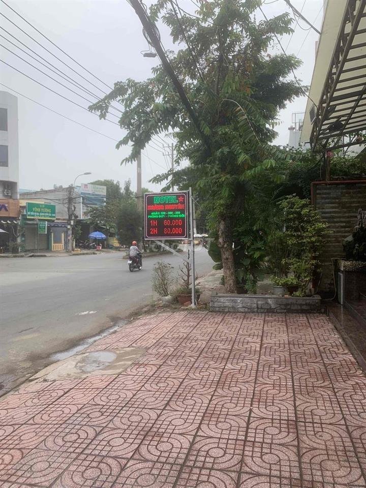 khách sạn cho thuê phòng