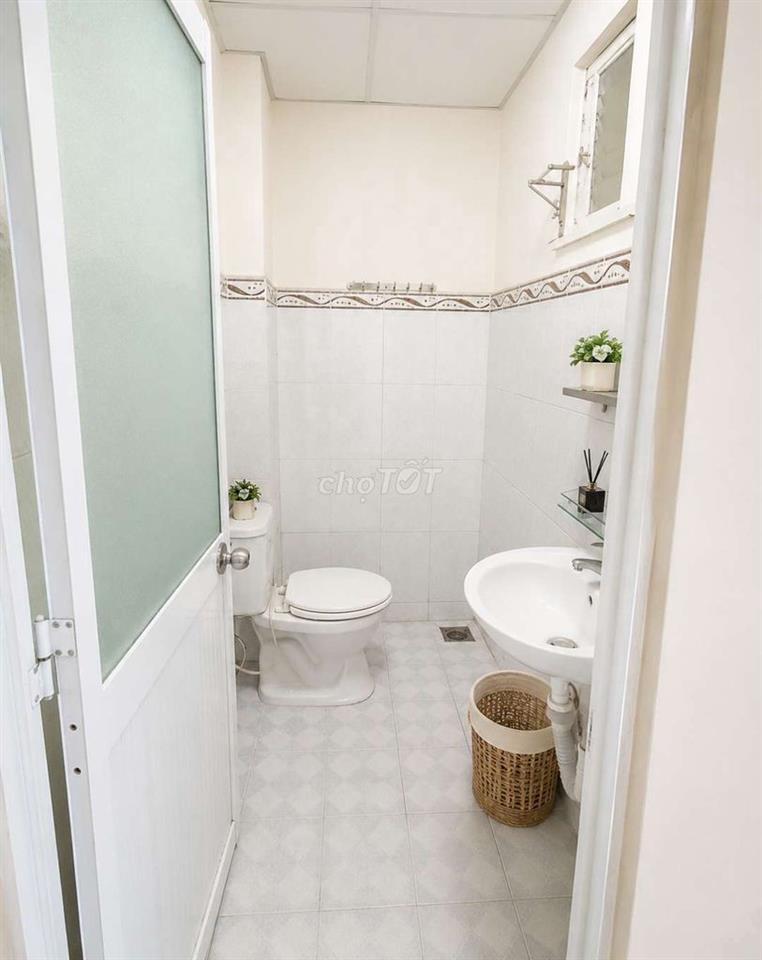 Nhà Kinh Doanh 1trệt 1 lầu 2phòng ngủ