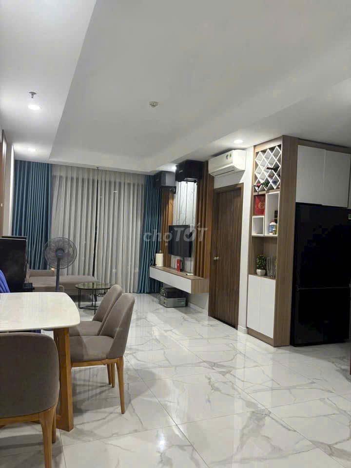 Chung cư Emerald, Tân Thắng, TP: 2p ngủ, NT mới, 11tr/th, 70m2