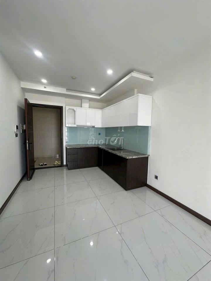 Cho thuê C/c Âu Cơ Tower, 3PN, 98m2 nhà trống, giá 10 tr/th 