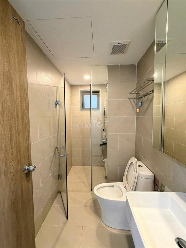 Cho thuê C/c Resgreen Tower Đ Thoại Ngọc Hầu 2PN full nt giá 15tr/th
