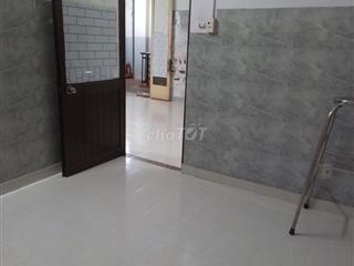 CHO THUÊ TẦNG 1 CHUNG CƯ SƠN KỲ ( thang bộ )
