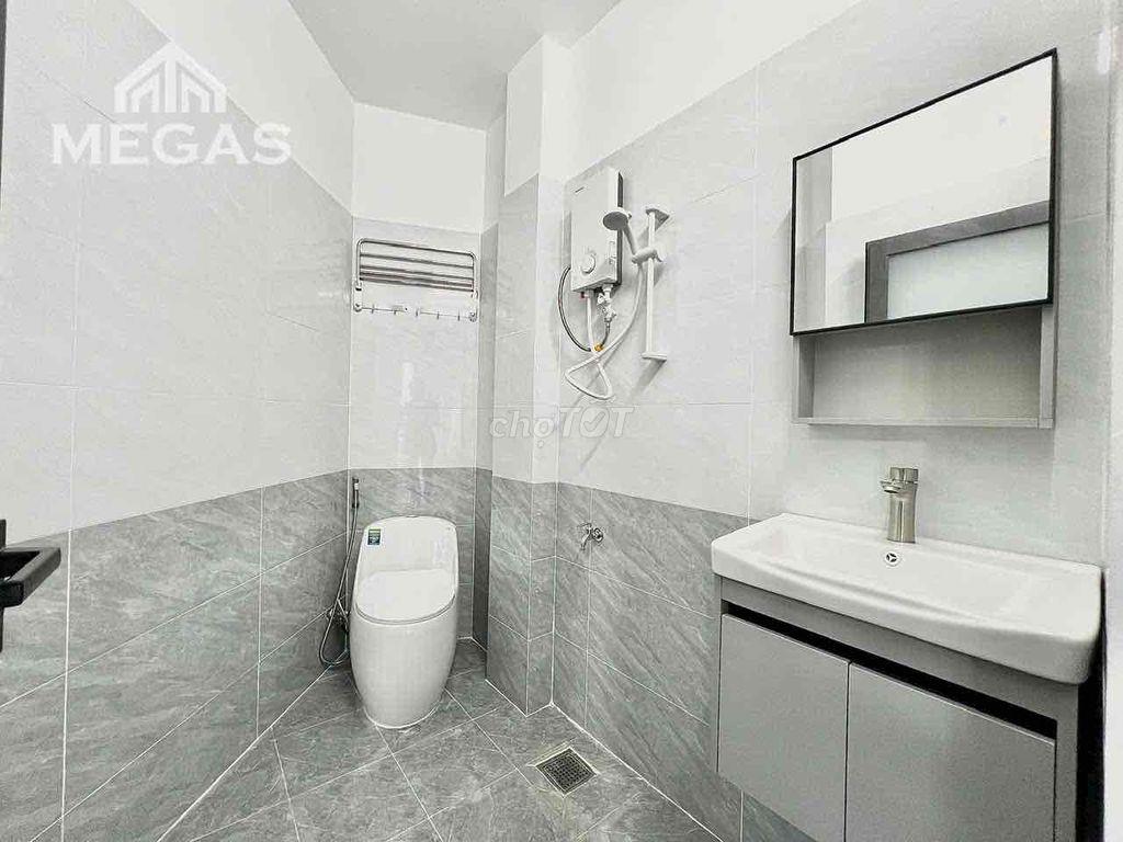 CHO THUÊ PHÒNG DUPLEX BAN CÔNG THOÁNG RỘNG CHO HSSV