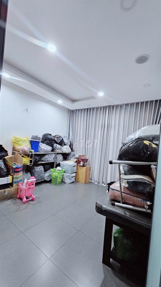 MTKD: 276 Trịnh Đình Trọng, Tân Phú. 8*23m (dtsd: 800m2) *39,9tỷ*