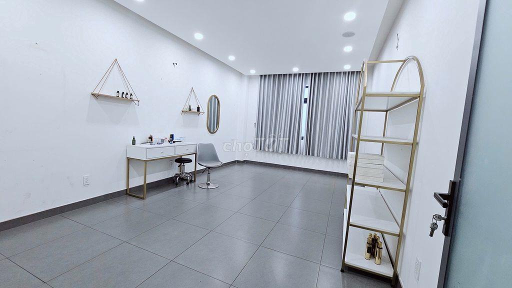 MTKD: 276 Trịnh Đình Trọng, Tân Phú. 8*23m (dtsd: 800m2) *39,9tỷ*