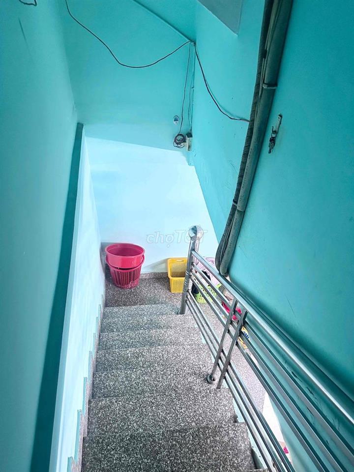 Bán nhà 3 tầng hẻm oto quay đầu, Kênh Tân Hoá 4,10x18m Nhỉnh 7 tỷ