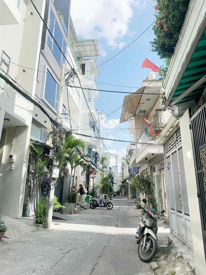 bán nhà 3 tầng |4Pn| Shr| hẻm xe hơi, gần Đầm Sen DT:60 |5 Đ