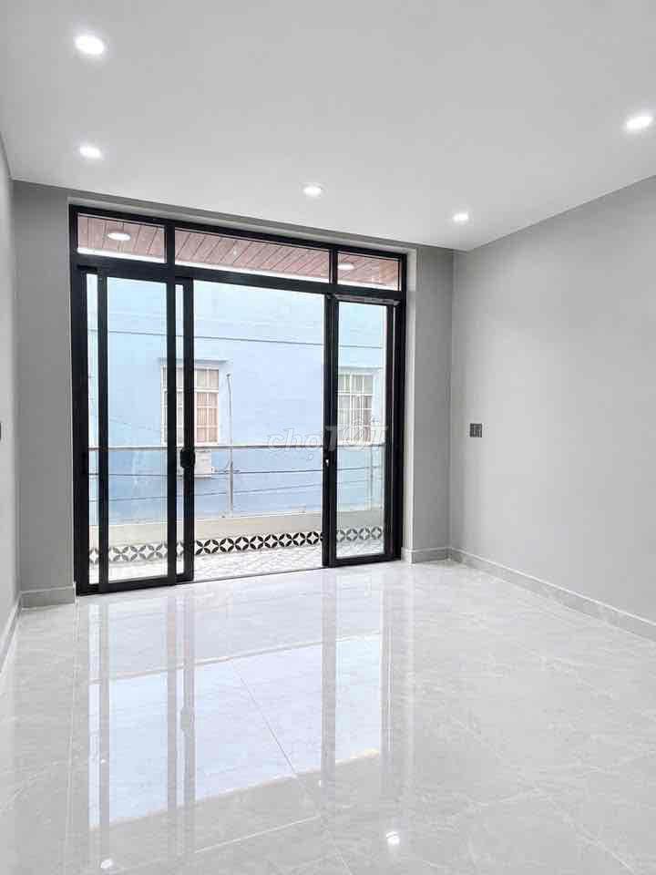 Quận 11| Hxh thông| Nhà Đẹp 2 Tầng| 51m2 | Nhỉnh 6 Tỷ