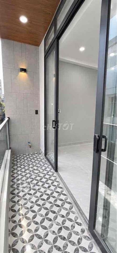 Quận 11| Hxh thông| Nhà Đẹp 2 Tầng| 51m2 | Nhỉnh 6 Tỷ
