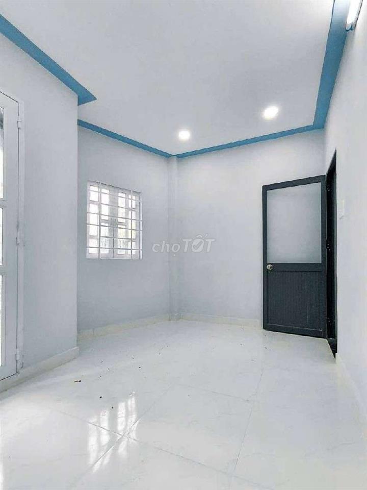 TRỆT LẦU 2PN - KỀ TÂN PHÚ - NGÃ 4 XÃ