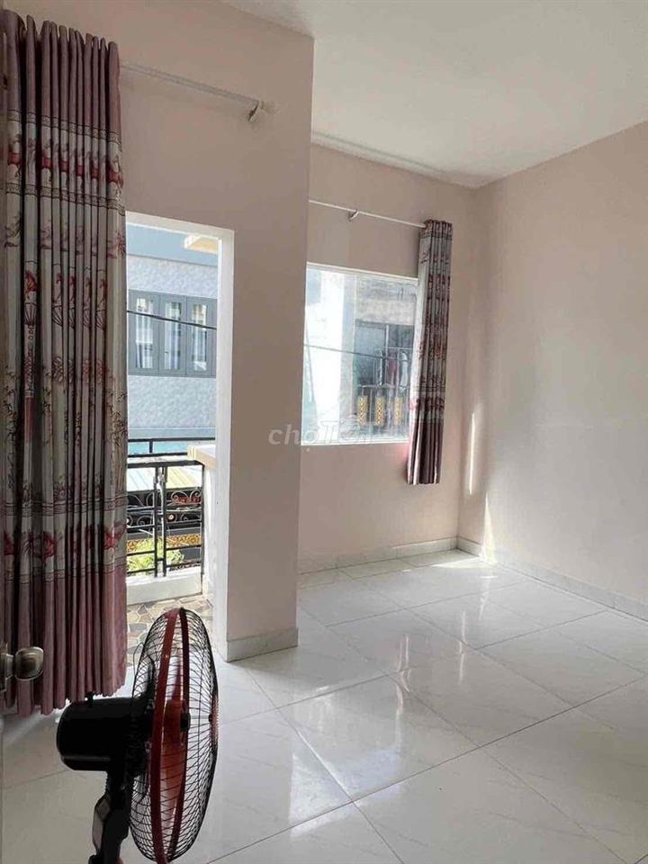 Hẻm Oto thông-Nhà đẹp ở ngay-4x8